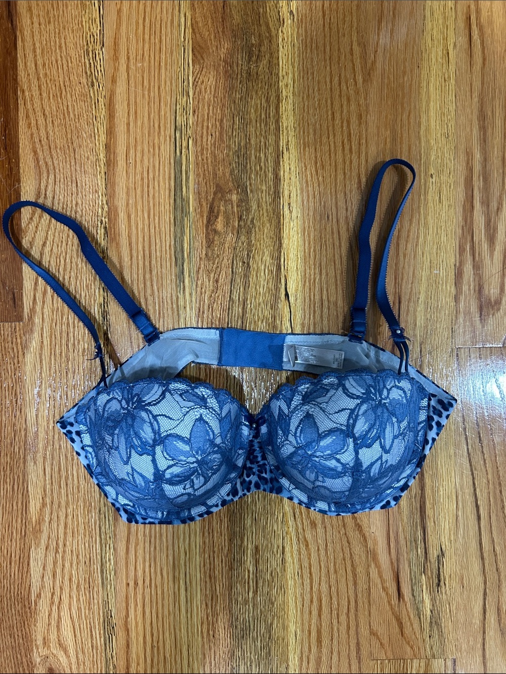 Victoria's Secret Navy Blue Lace Push-Up Bra